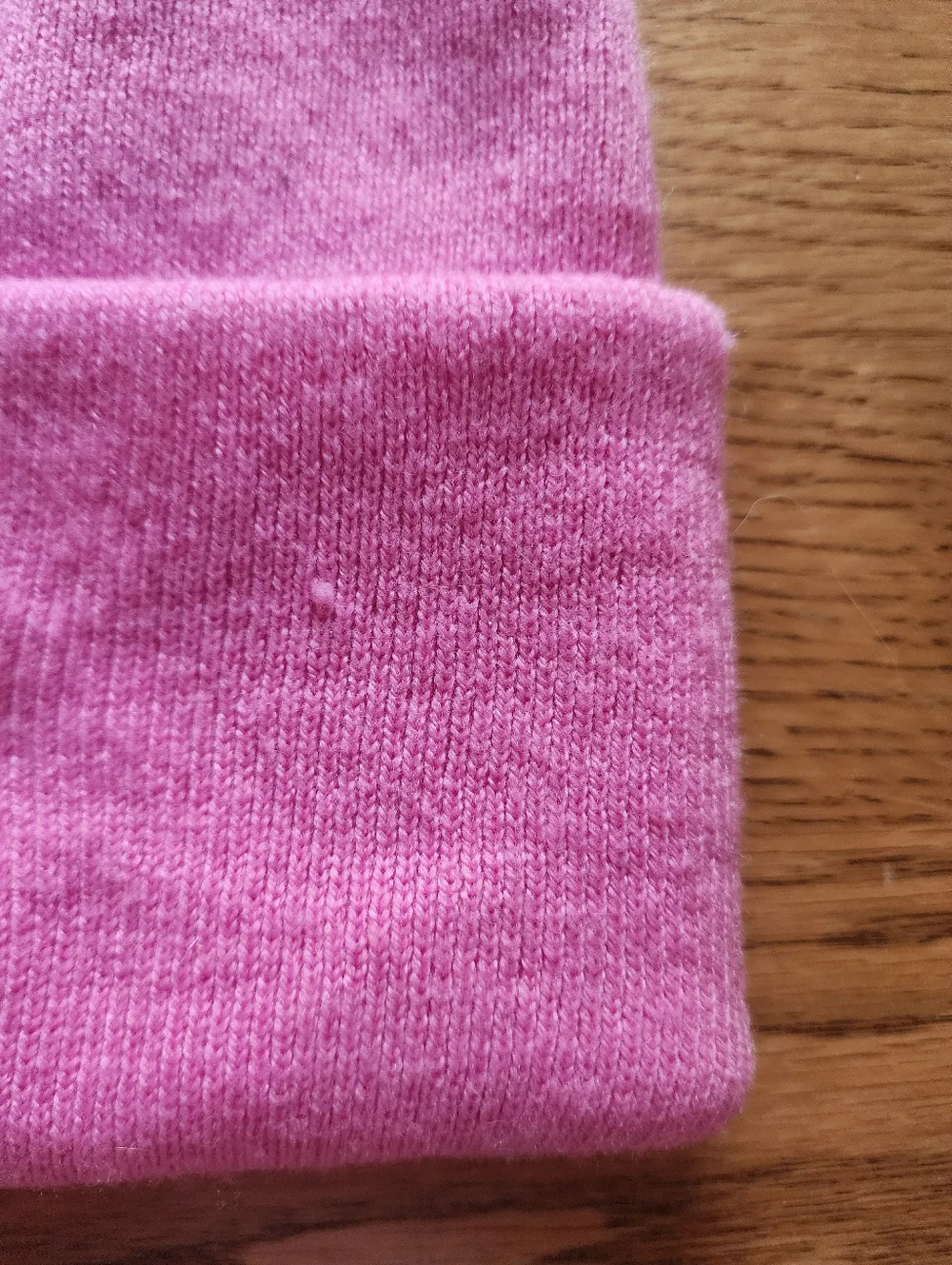 Nike Women's Solid Pink Logo Cold Weather Outerwear Beanie Hat One Size OS - Picture 4 of 7